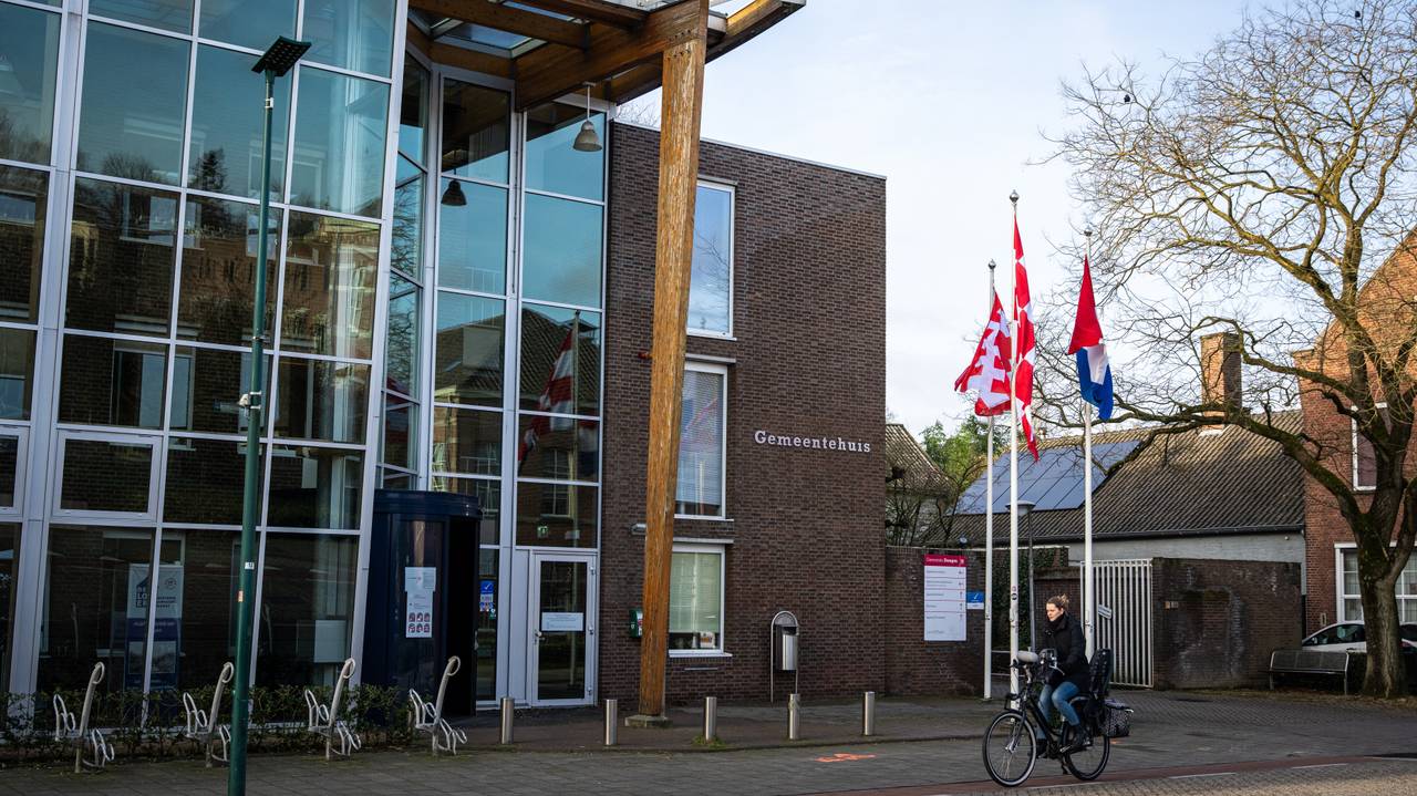 Het gemeentehuis van Dongen (ANP / Hollandse Hoogte / Tobias Kleuver).