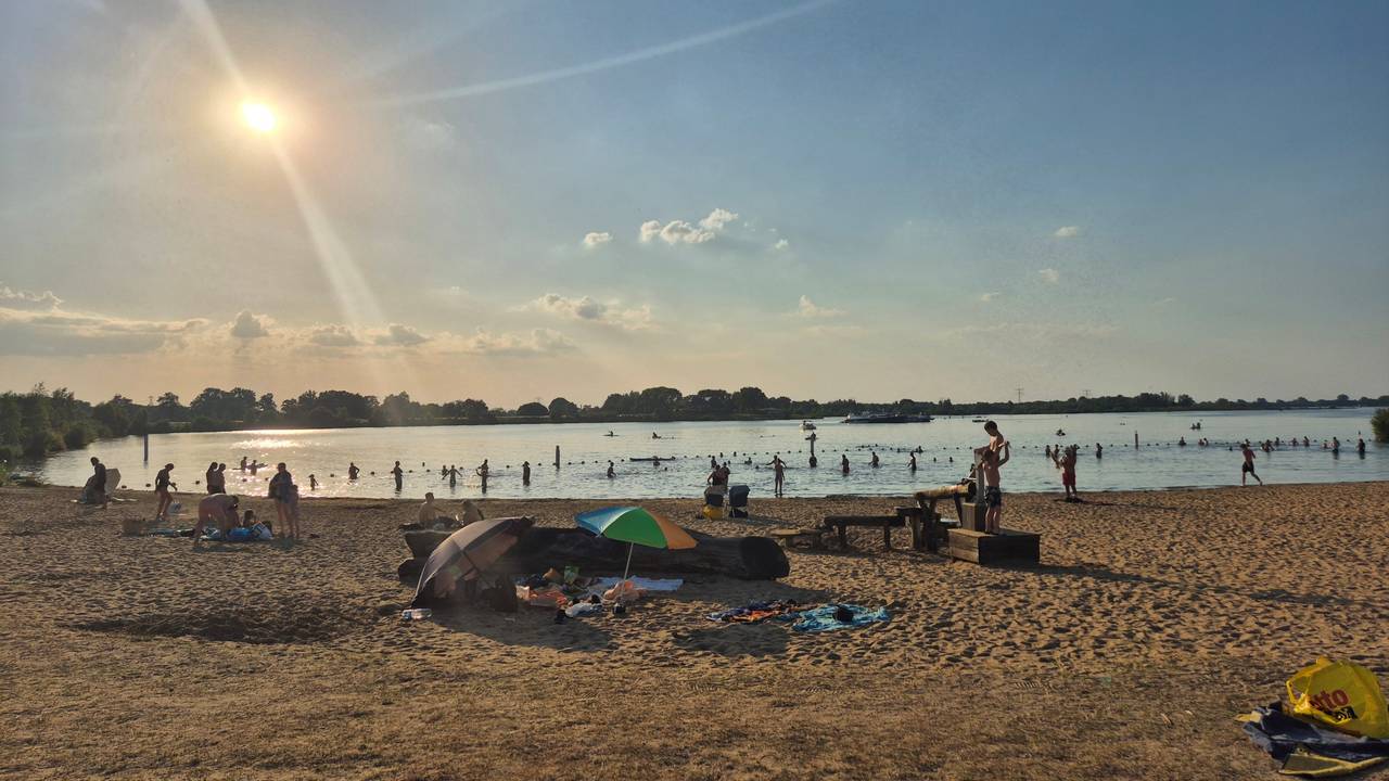 'Genieten van de zon', schrijft Joost bij deze foto die hij naar ons heeft gestuurd vanuit Beers (foto: Joost Verstraaten).
