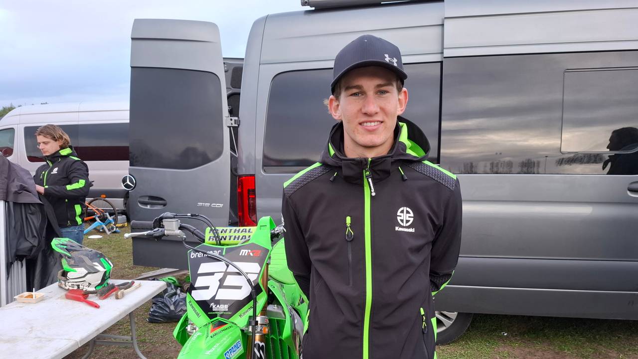 Kay Karssemakers doet mee aan het WK MX2 (foto: Leon Voskamp).