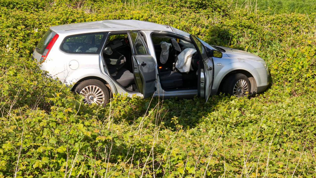 Gewonde bij ongeluk in Erp (Foto: Harrie Grijseels/SQ Vision)
