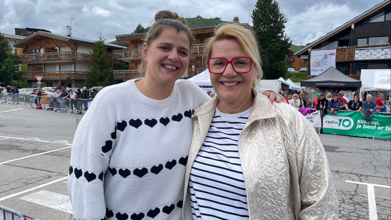 Dochter Tess Weijmans en echtgenote Birgit Pechtold. (Foto: Raymond Merkx)