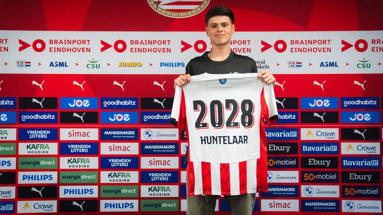 Seb Huntelaar treedt in de voetsporen van zijn vader (foto: PSV).