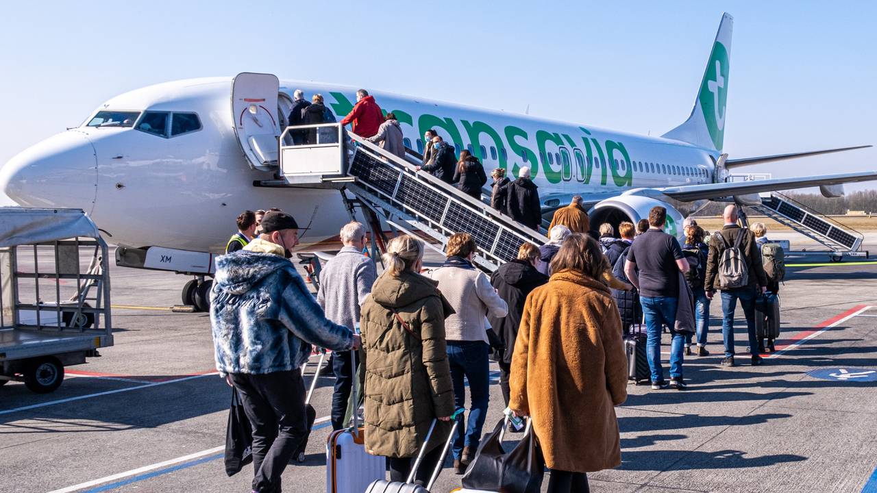 Free Cancellation Travel to Rhodes is cancelled, Transavia is still flying out of EHV