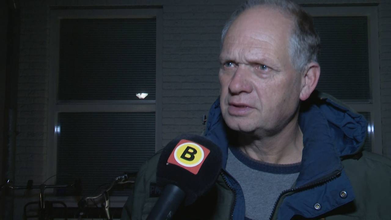 Een van de inwoners van Hoogeloon die op de bijeenkomst af kwam.