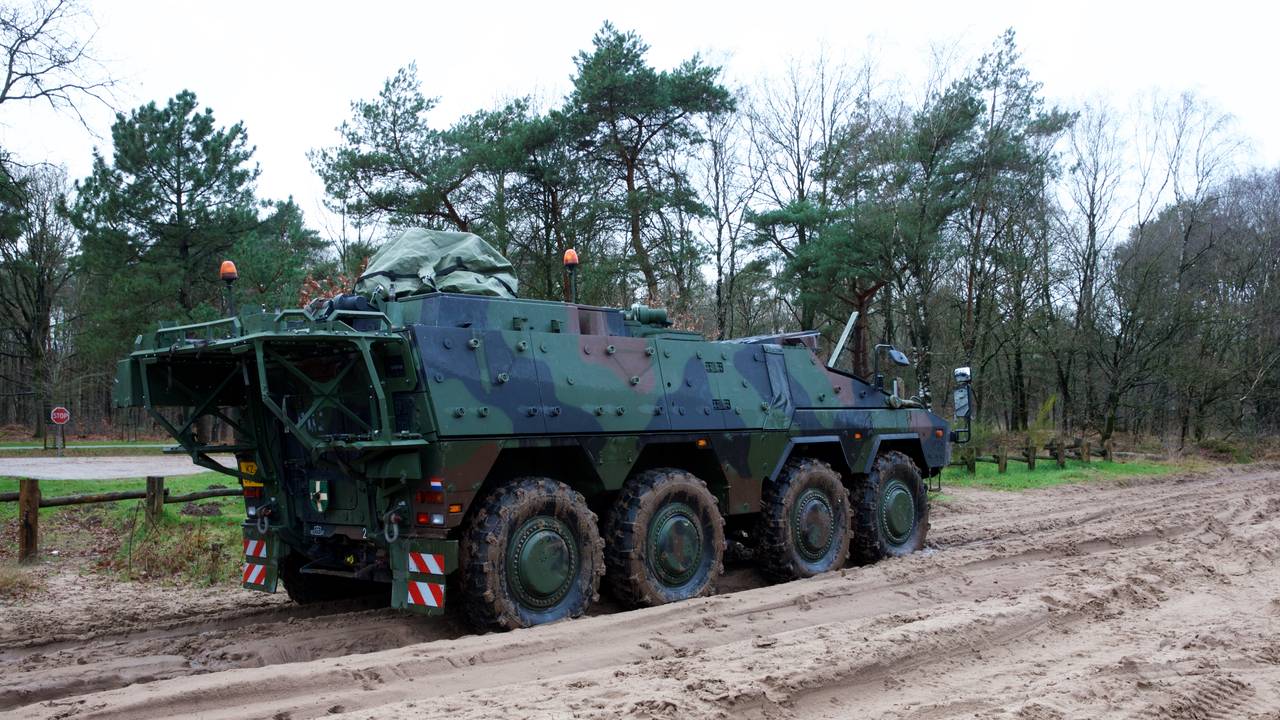 Oefening op de tankbaan in Oirschot (foto: ANP2023/Andy Smulders)