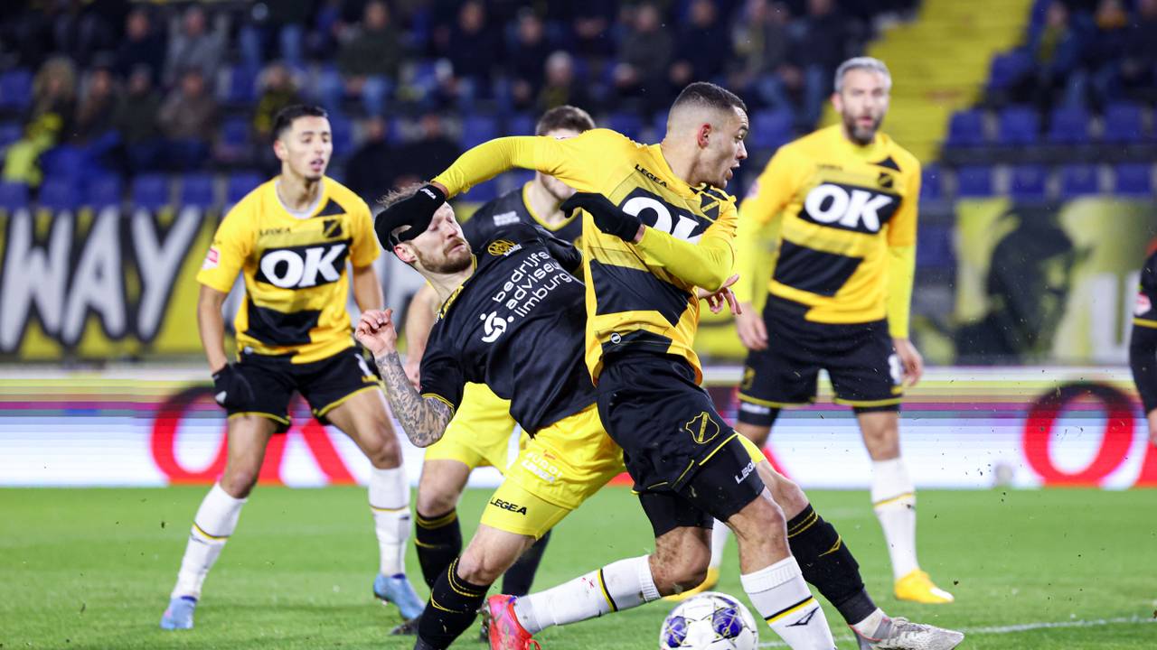 Jeredy Hilterman debuteerde en scoorde voor NAC.