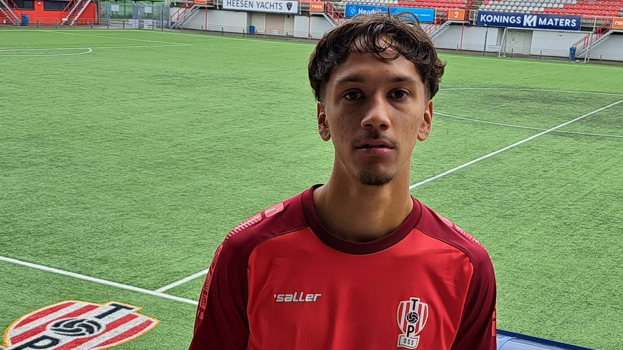 Enrico Dueñas Hernández in het Frans Heesen Stadion.