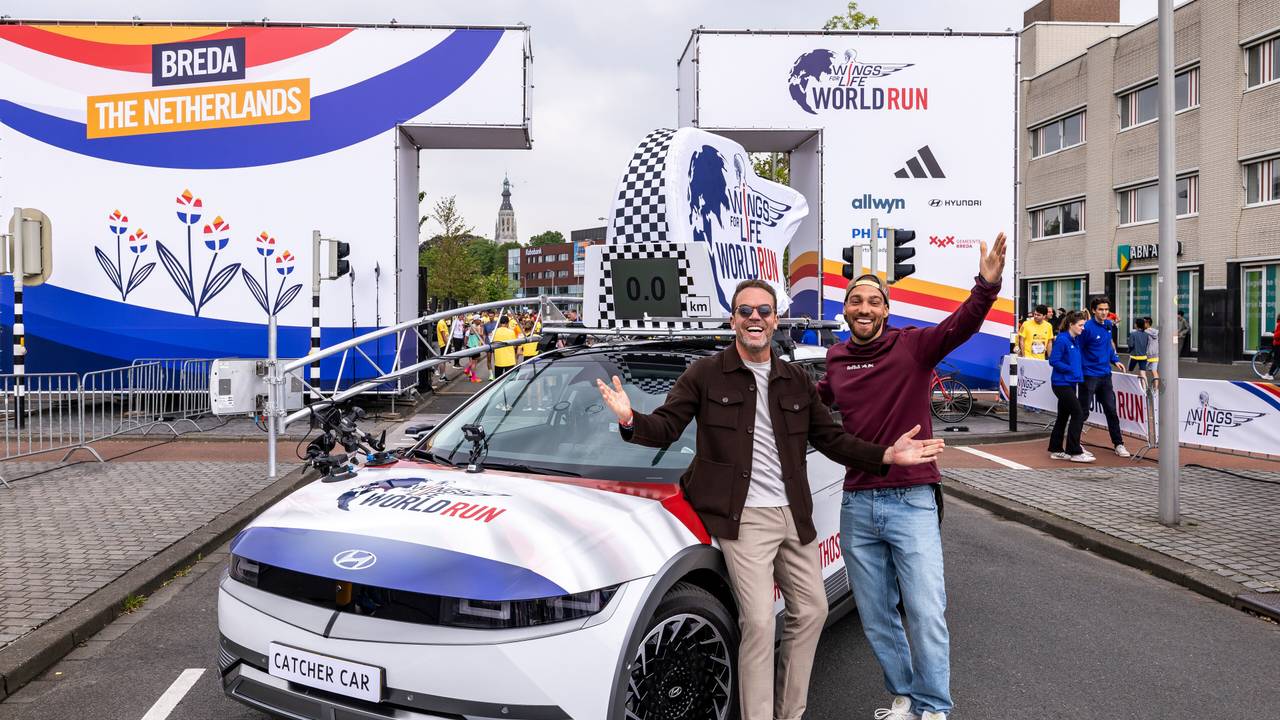 De Wings for Life World Run in Breda in 2024 met Robert Doornbos en Kjeld Nuis (foto: Marcel van Hoorn).
