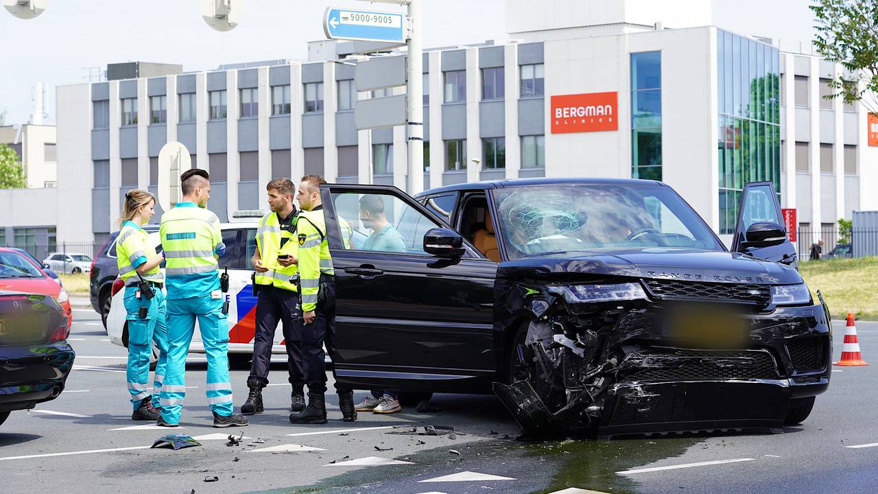 112-nieuws: 4 Auto's Botsen Op A58 • Gewonde Bij Woningbrand - Omroep ...