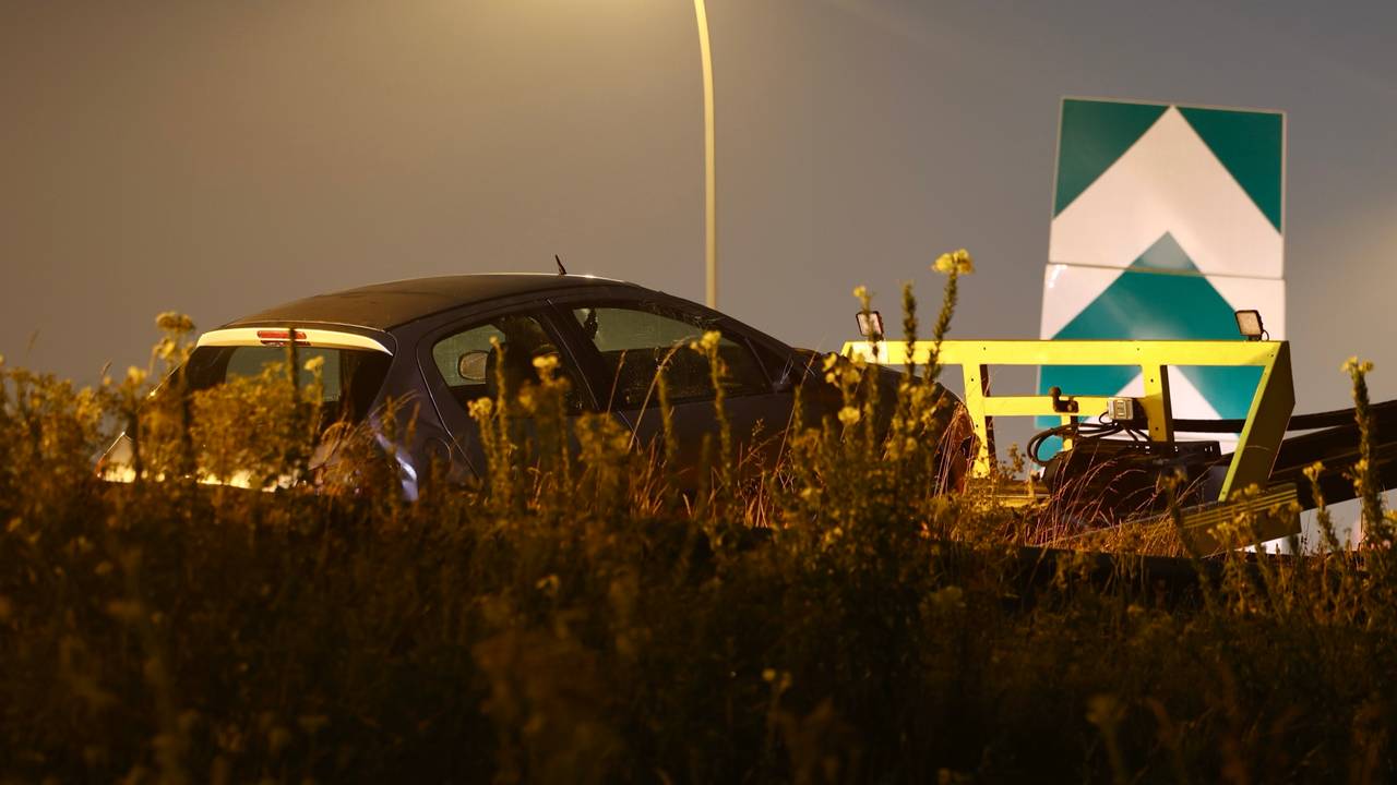 Een berger nam de auto mee (foto: Sander van Gils/SQ Vision).