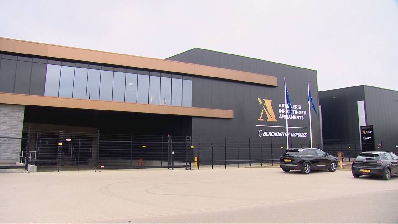 Artillerie Inrichtingen Armaments (AIA) in Tilburg.