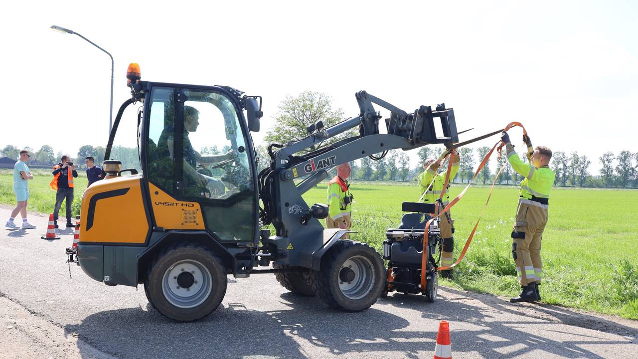 De elektrische rolstoel is weer op de weg gezet (foto: SQ Vision/Kevin Kanters).