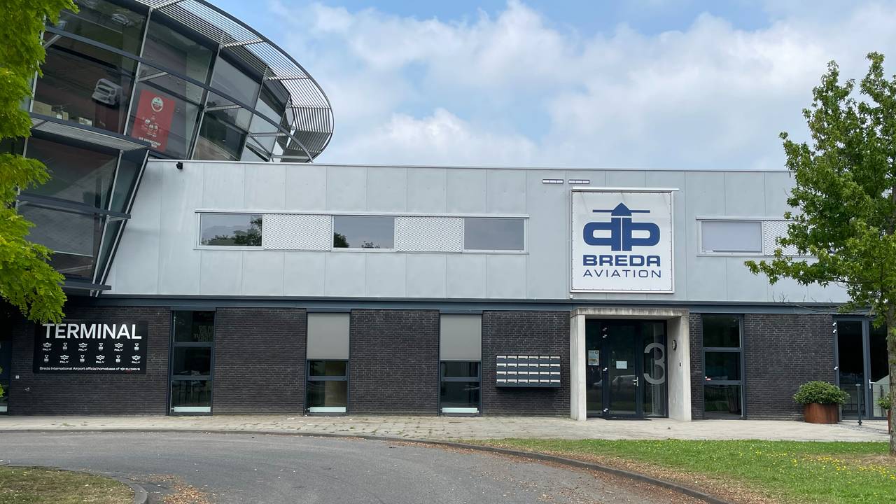 De vliegschool blijft dit weekend nog gesloten (foto: Eva de Schipper).