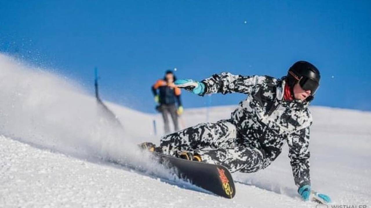 Horizontaal toxiciteit kunstmest Youri (17) flitst op snowboard naar beneden: 'Geen tijd voor feestjes' -  Omroep Brabant