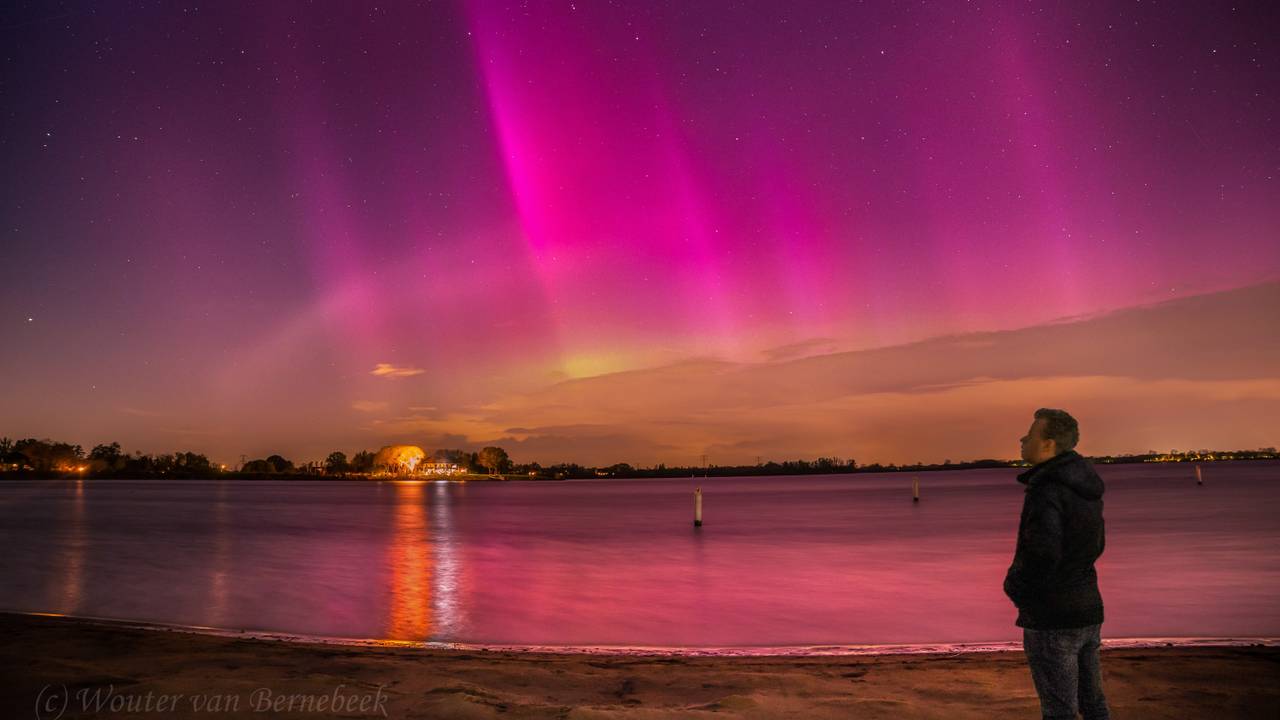 Capturing the Spectacular Northern Lights in Brabant