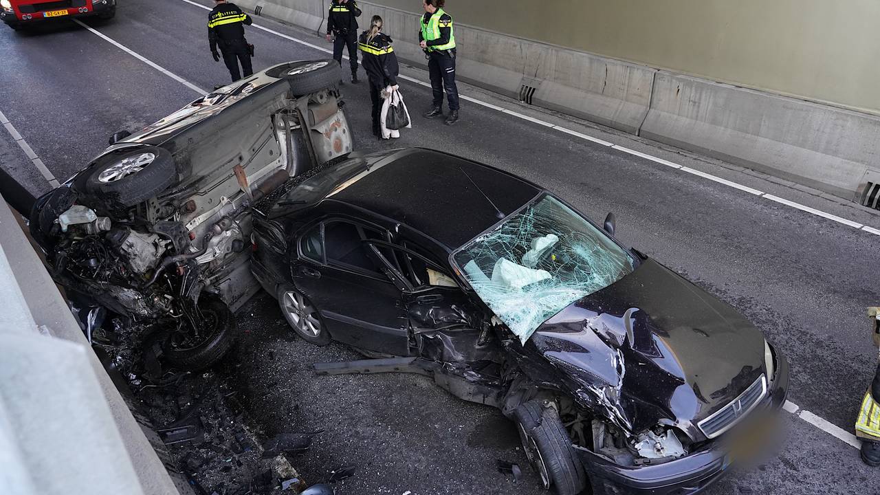 Two injured in collision in tunnel in Rijen