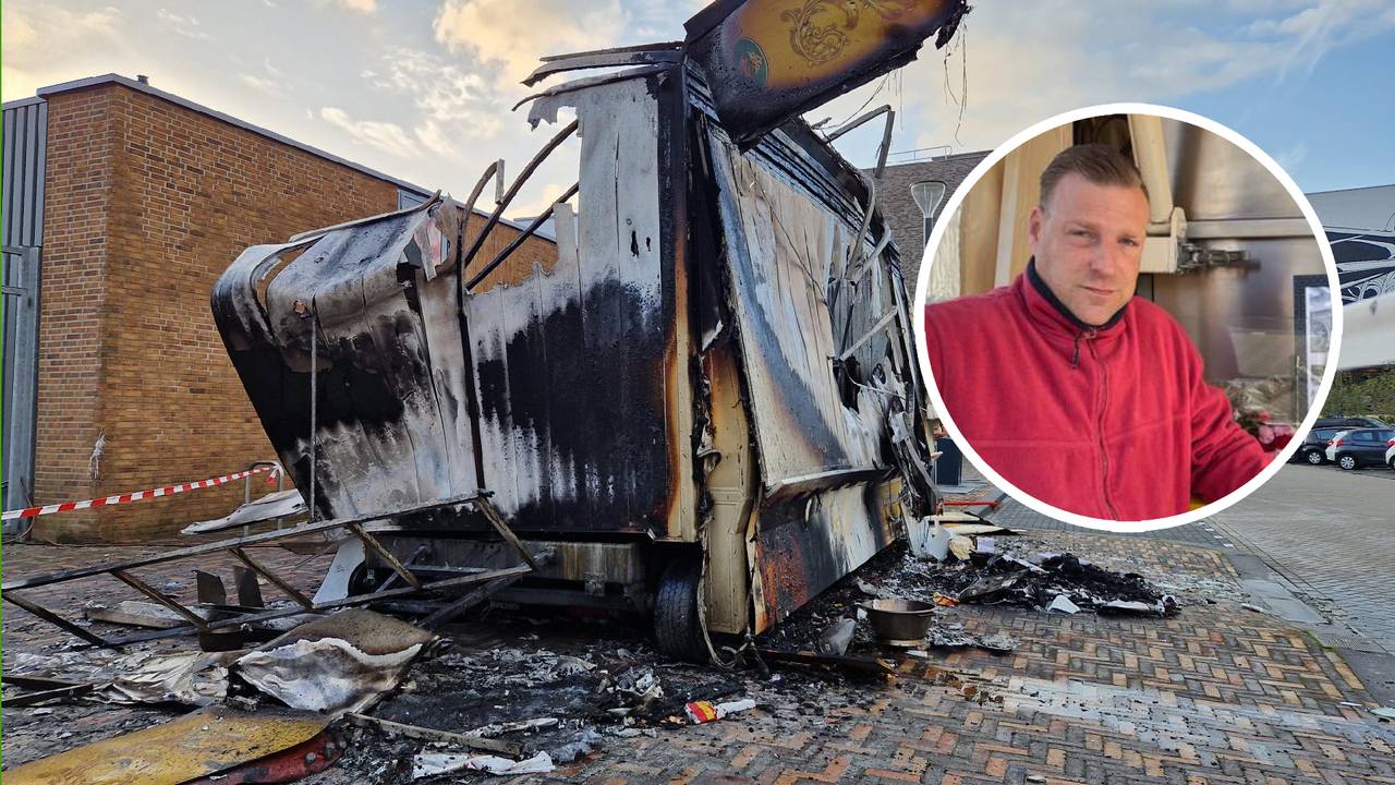 De afgebrande oliebollenkraam (foto: Noel van Hooft / Omroep Brabant).