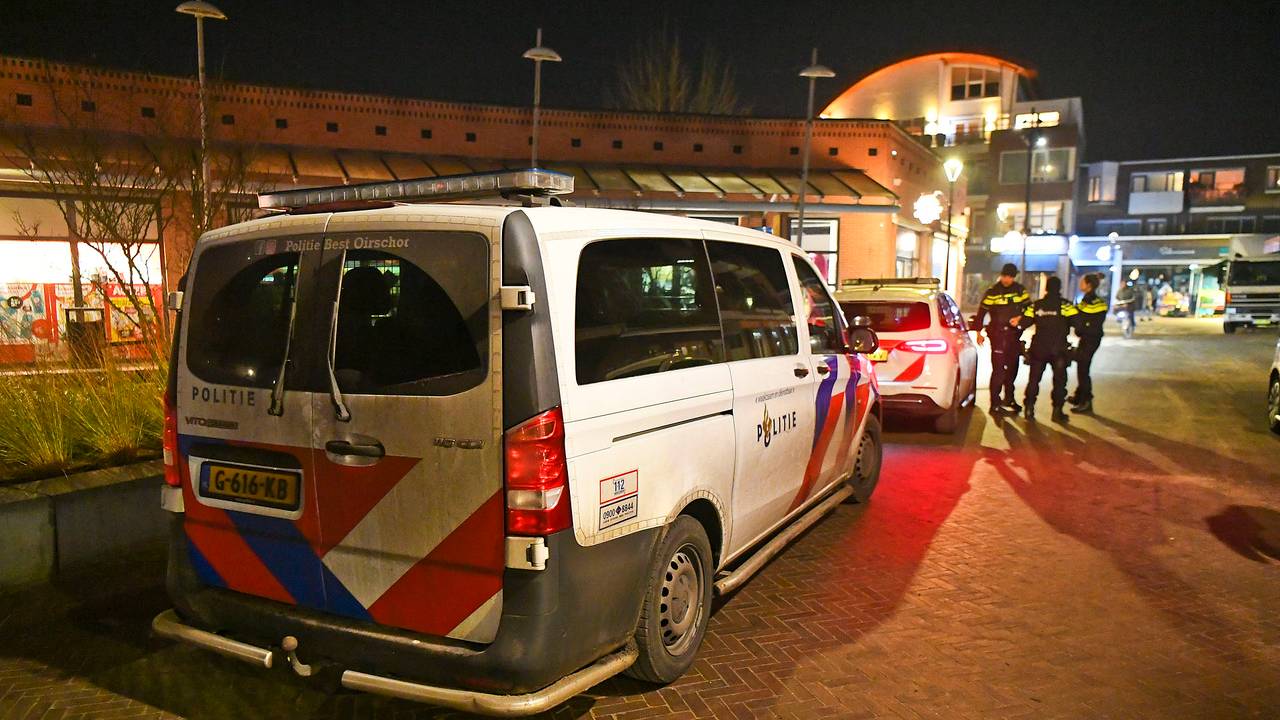 Overval op Kruidvat (foto: Rico Vogels/SQ Vision).