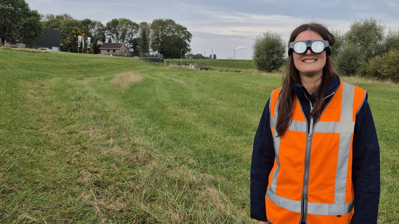 Deze innovatieve bril van waterschap Brabantse Delta, moet ervoor zorgen dat Brabant droge voeten houdt (foto: Niek de Bruijn).