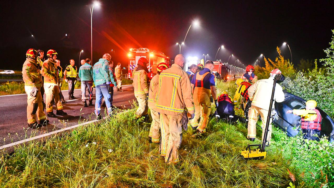 De hulpverleners konden niets meer voor de slachtoffers betekenen (foto: Rico Vogels/SQ Vision).