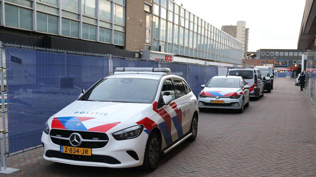 Bouwvakkers beschoten door stel: drugslab en wapens in huis gevonden