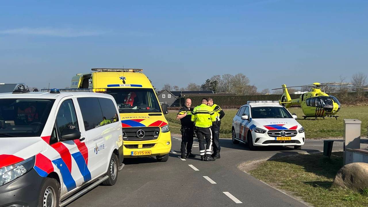 Wielrenner overleden na aanrijding met auto.