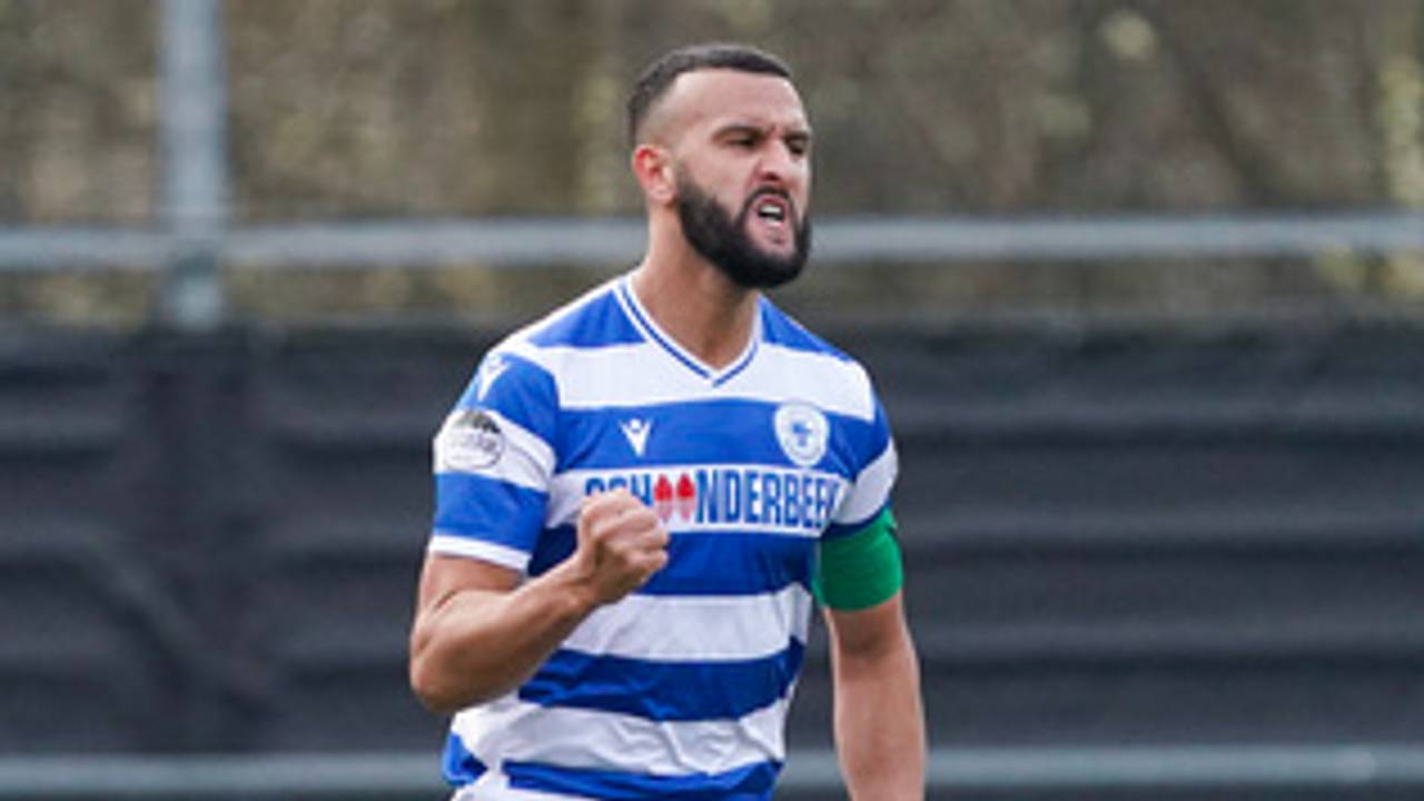 Ahmed el Azzouti van SV Spakenburg (Archieffoto: Wim Wobbes/Orange Pictures).
