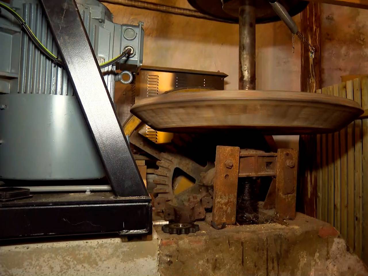 Da’s pas slim! Historische molen maalt graan én maakt elektriciteit