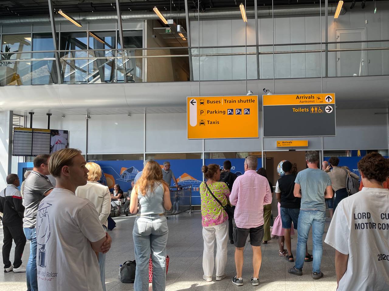 De aankomsthal bij Eindhoven Airport (archieffoto: René van Hoof)