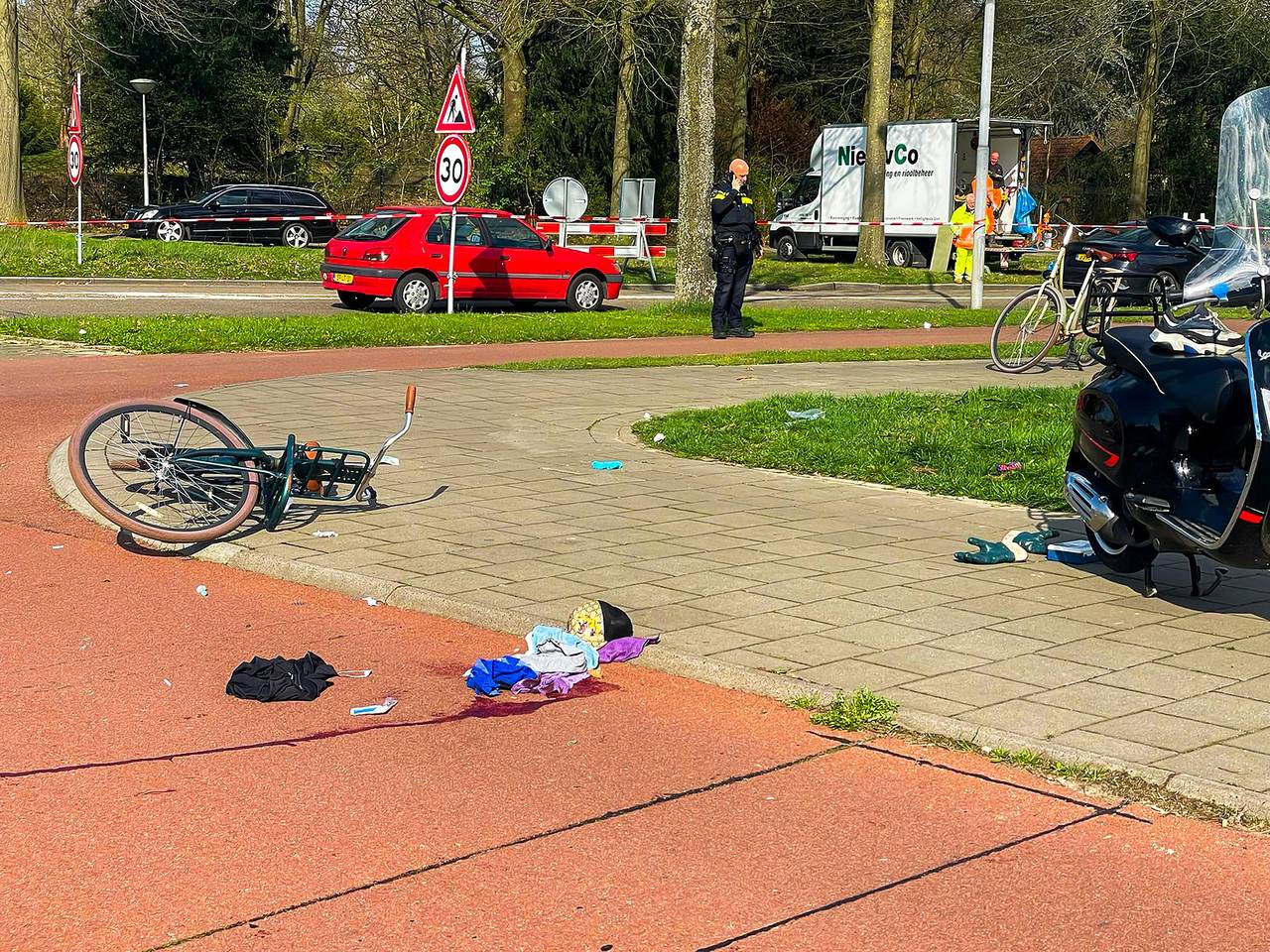 Bij de steekpartij in Eindhoven raakte een 14-jarige jongen gewond (foto: SQ Vision).