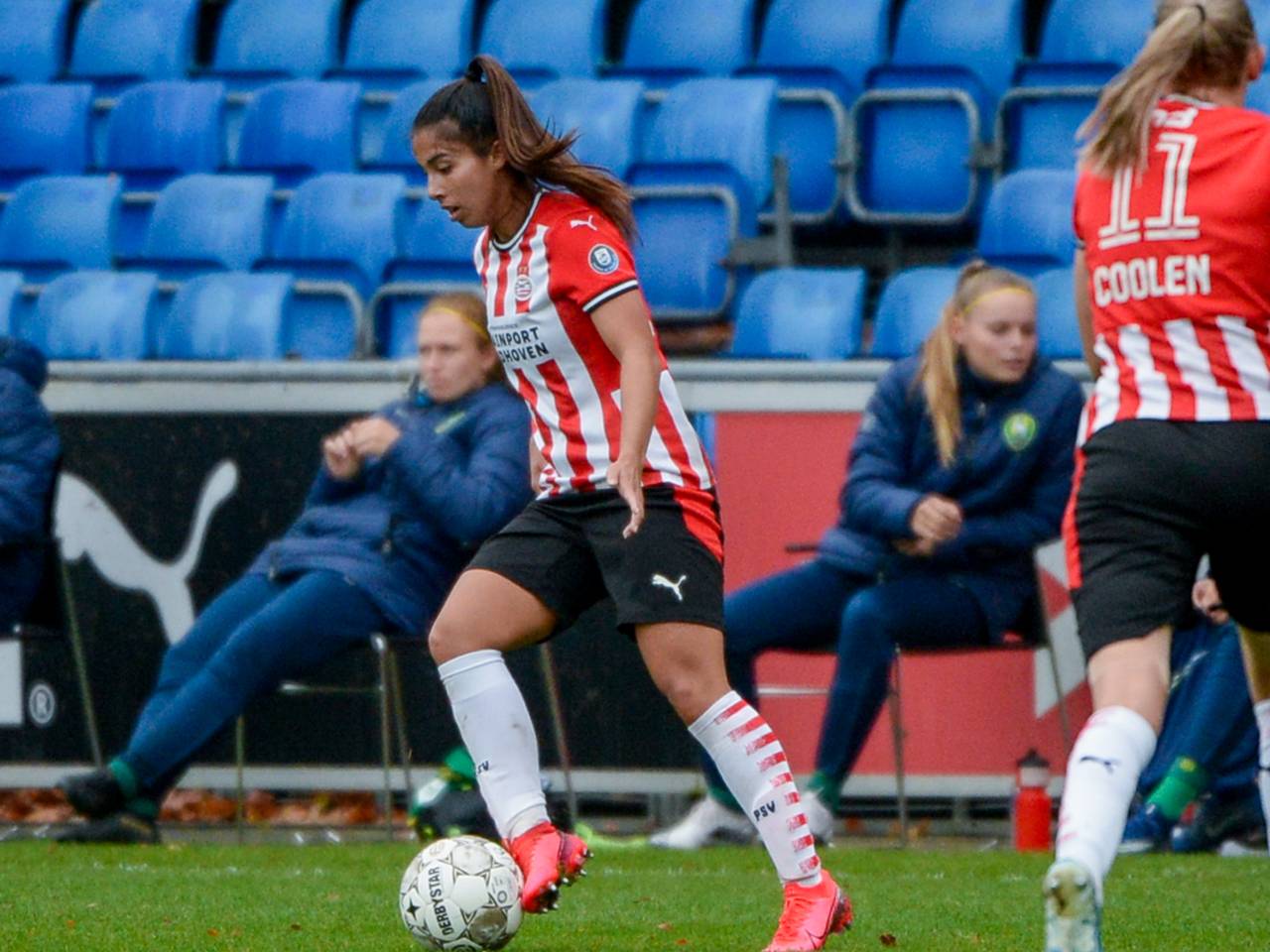 PSV-vrouwen in Champions League tegen Barcelona