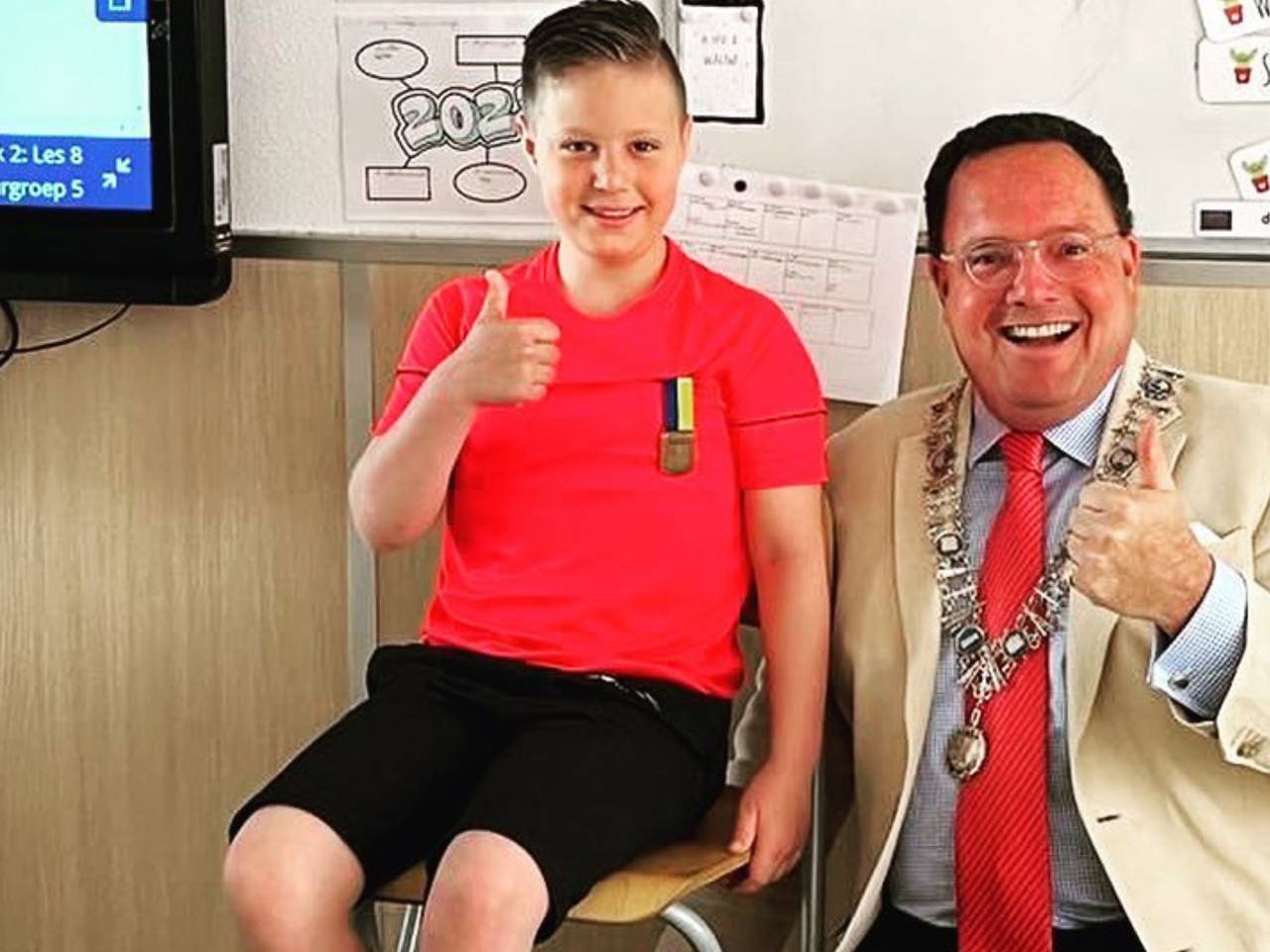 https://api.omroepbrabant.nl/img/f/$width$/$height$/0.35/0.19/bWVkaWEvcHJvZC80MDg1MDU1LmpwZz9zdj0yMDE5LTA3LTA3JnN0PTIwMjAtMDEtMDFUMDAlM0EwMCUzQTAwWiZzZT0yMDQwLTAxLTAxVDAwJTNBMDAlM0EwMFomc3I9YiZzcD1yJnNpZz1hMU5yOG5YMGZtbVdwMWVrUzR6dXRvMlV1RlJJMFdxVDhWVmZBU2JVYmJNJTNE