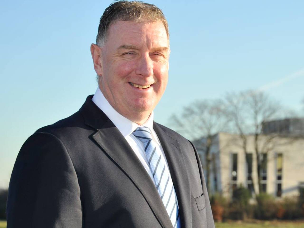 John is er nog niet helemaal aan uit welke muziek hij zélf wil.