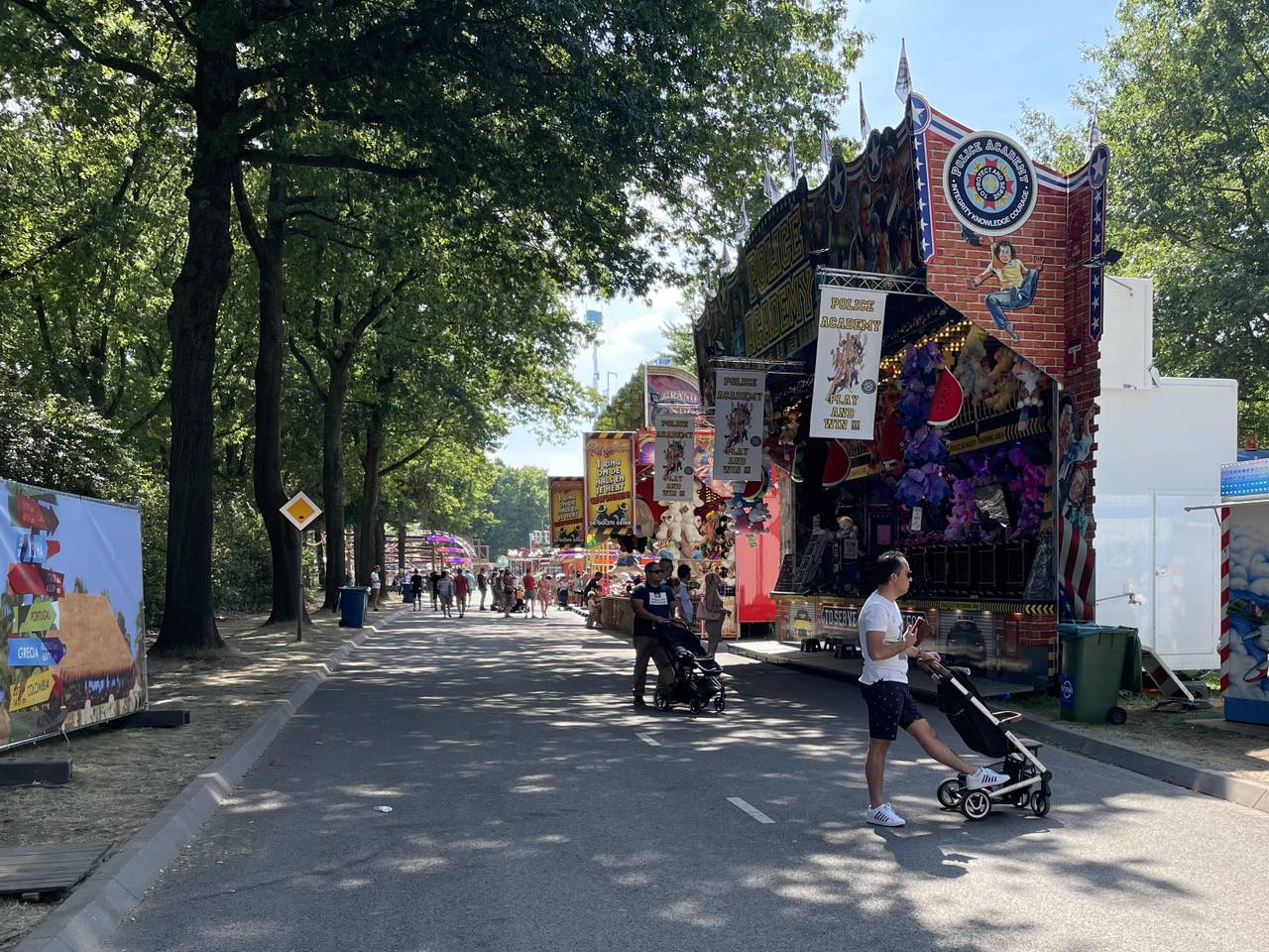 Duizenden bezoekers zoeken verkoeling in Park Hilaria: 'Veel water drinken'