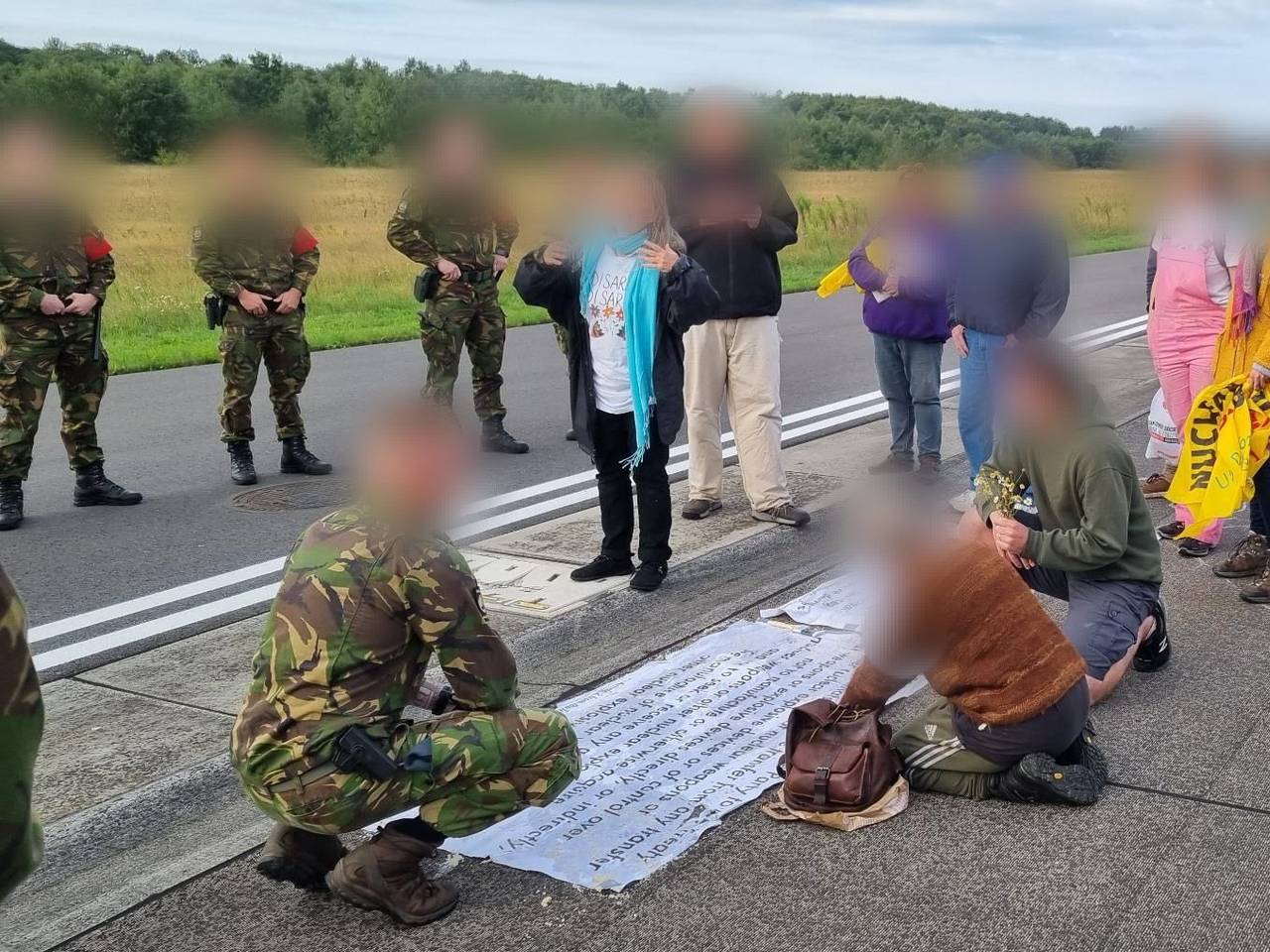 https://api.omroepbrabant.nl/img/f/$width$/$height$/0.37/0.34/bWVkaWEvcHJvZC80MzIxMDI5LmpwZz9zdj0yMDE5LTA3LTA3JnN0PTIwMjAtMDEtMDFUMDAlM0EwMCUzQTAwWiZzZT0yMDQwLTAxLTAxVDAwJTNBMDAlM0EwMFomc3I9YiZzcD1yJnNpZz1lMDdHeWVVUFdxeWZYN01KRDBRekJySk8yRnE2WFNyWG9mdU9vRDJpYmNNJTNE