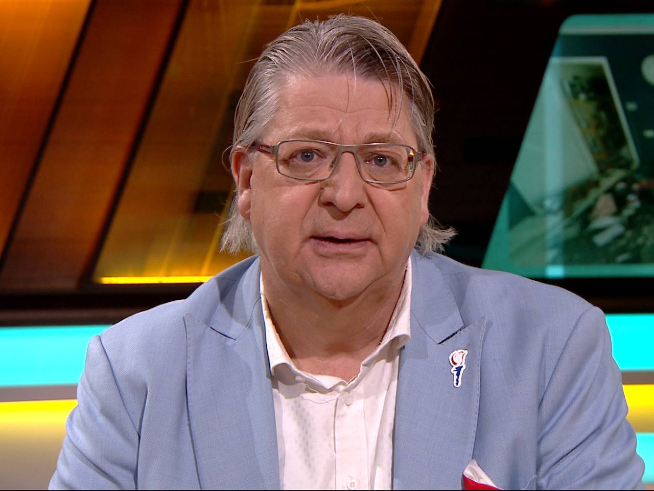 Vuurwerkexpert Ad van Riel vindt dat het meeste vuurwerk in Nederland snel vernietigd moet worden (foto: Omroep Brabant).