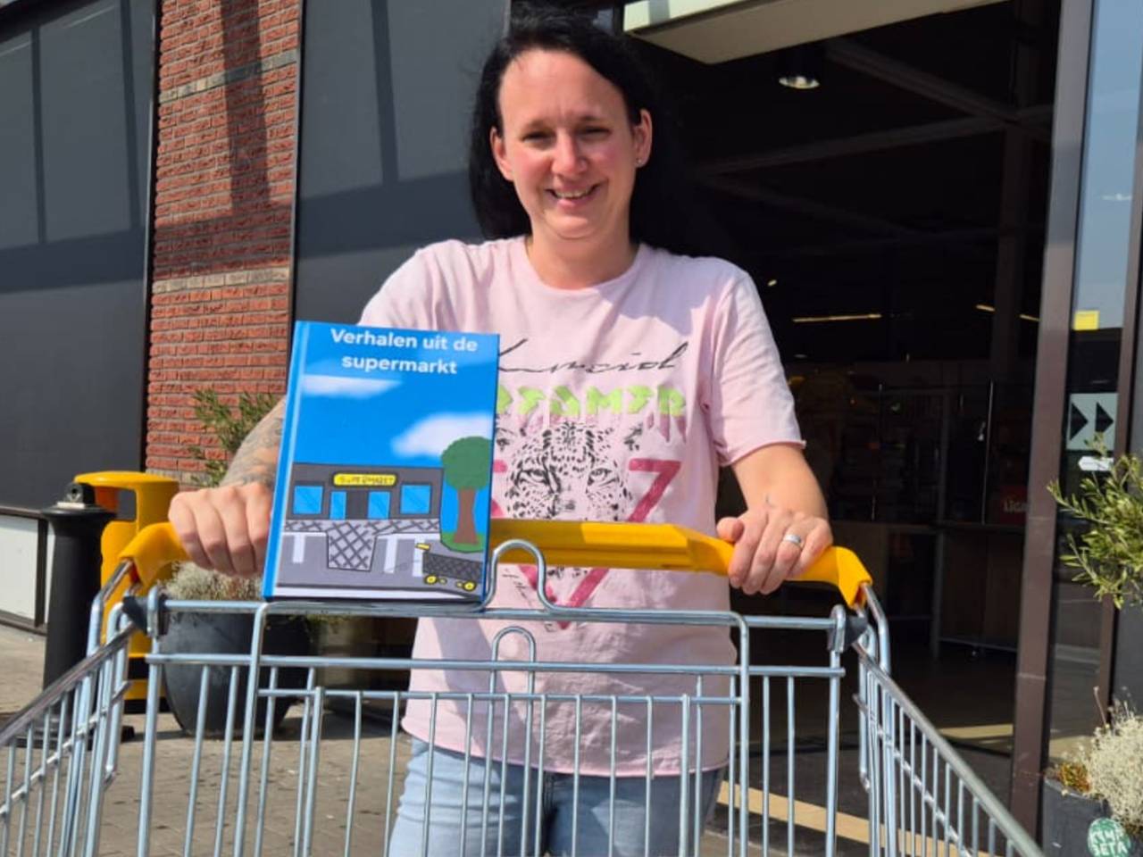 Monique Maton schreef een boek over haar supermarktcarrière (foto: Niek de Bruijn).