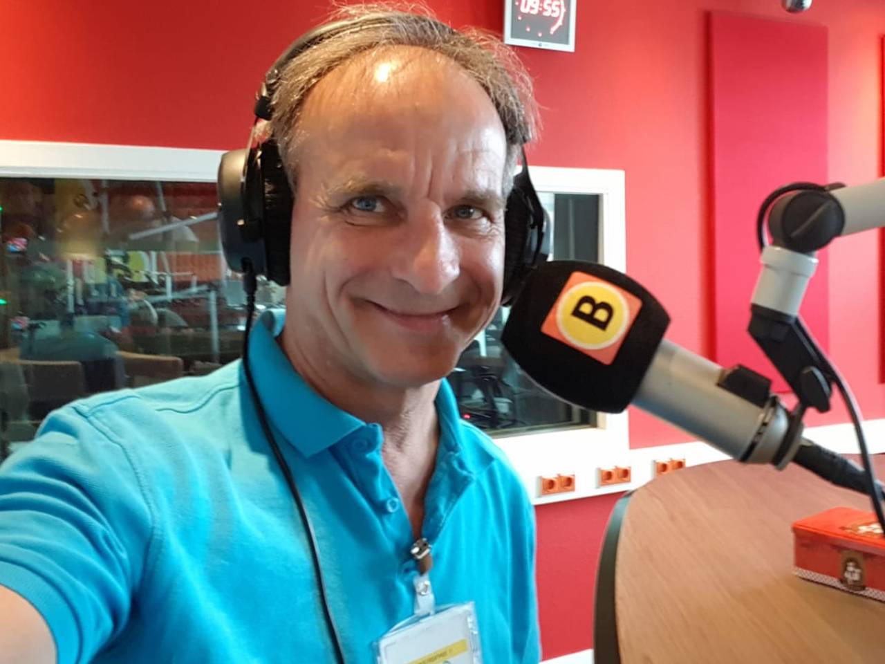 Johan Vlemmix te gast bij het radioprogramma 'Lekker Weekend'.