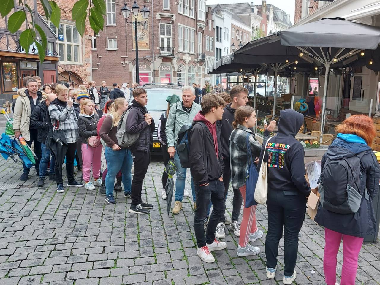 https://api.omroepbrabant.nl/img/f/$width$/$height$/0.44/0.44/bWVkaWEvcHJvZC80MzE3MDI2LmpwZz9zdj0yMDE5LTA3LTA3JnN0PTIwMjAtMDEtMDFUMDAlM0EwMCUzQTAwWiZzZT0yMDQwLTAxLTAxVDAwJTNBMDAlM0EwMFomc3I9YiZzcD1yJnNpZz1mNzlYbUtZcFJsbHBtNTRTQUFpU0trSktObmJuZEprQ240Z0ZBT0I3aHlJJTNE