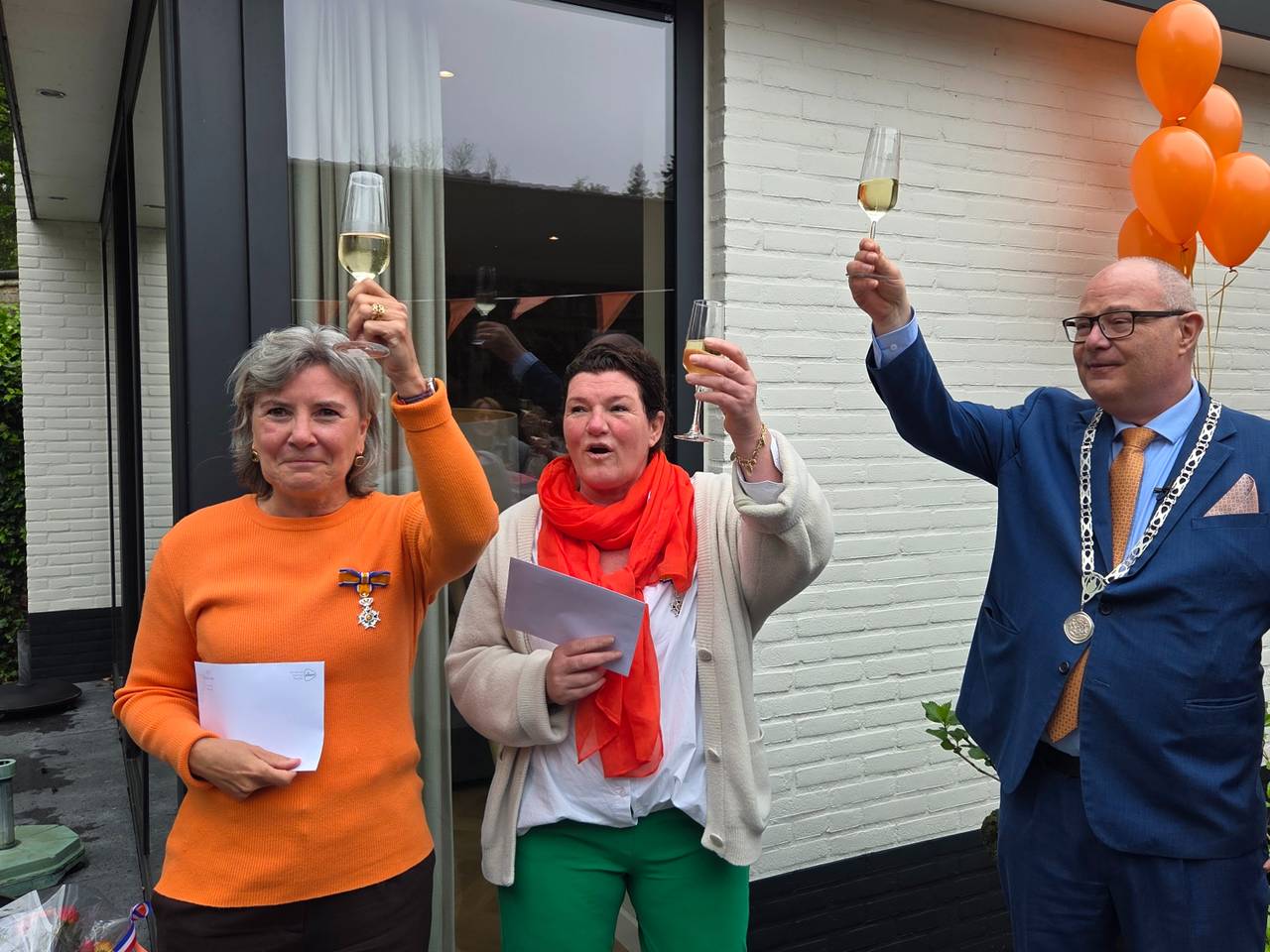 https://api.omroepbrabant.nl/img/f/$width$/$height$/0.45/0.49/bWVkaWEvcHJvZC80NjgxNjQ3LmpwZz9zdj0yMDE5LTA3LTA3JnN0PTIwMjAtMDEtMDFUMDAlM0EwMCUzQTAwWiZzZT0yMDQwLTAxLTAxVDAwJTNBMDAlM0EwMFomc3I9YiZzcD1yJnNpZz1Ic2ZpMHBHS2dFTWlqbmdMcExHa1lqZnlGNHZSN1pLYVQwJTJCMHI1THR4a00lM0Q=