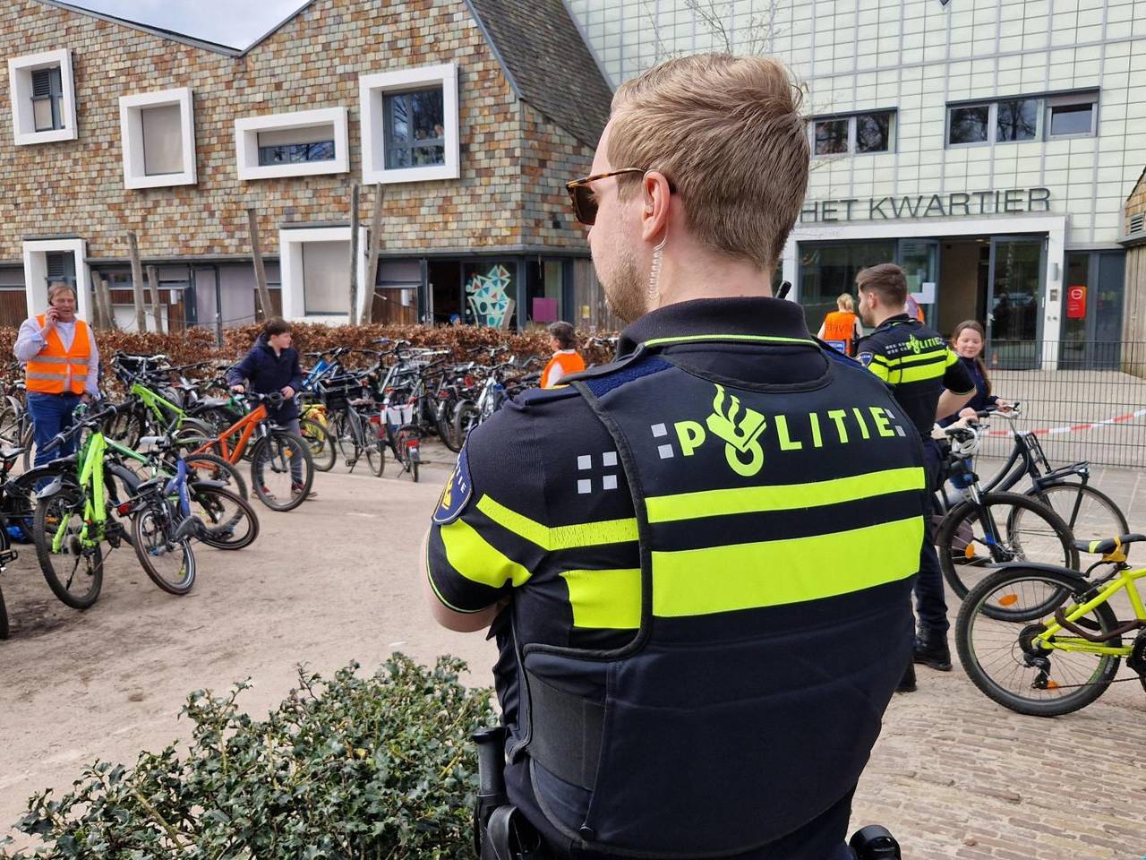 https://api.omroepbrabant.nl/img/f/$width$/$height$/0.47/0.3/bWVkaWEvcHJvZC80NDM3NTg3LmpwZz9zdj0yMDE5LTA3LTA3JnN0PTIwMjAtMDEtMDFUMDAlM0EwMCUzQTAwWiZzZT0yMDQwLTAxLTAxVDAwJTNBMDAlM0EwMFomc3I9YiZzcD1yJnNpZz1CVHNGb2ttdDEwTjFibE9wRk1VTllBbXFzSERUcVlncTlwdzNXYiUyQmR0UjAlM0Q=