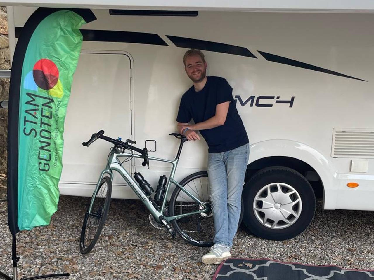 Gijs na zijn aankomst in Italië (Privéfoto).