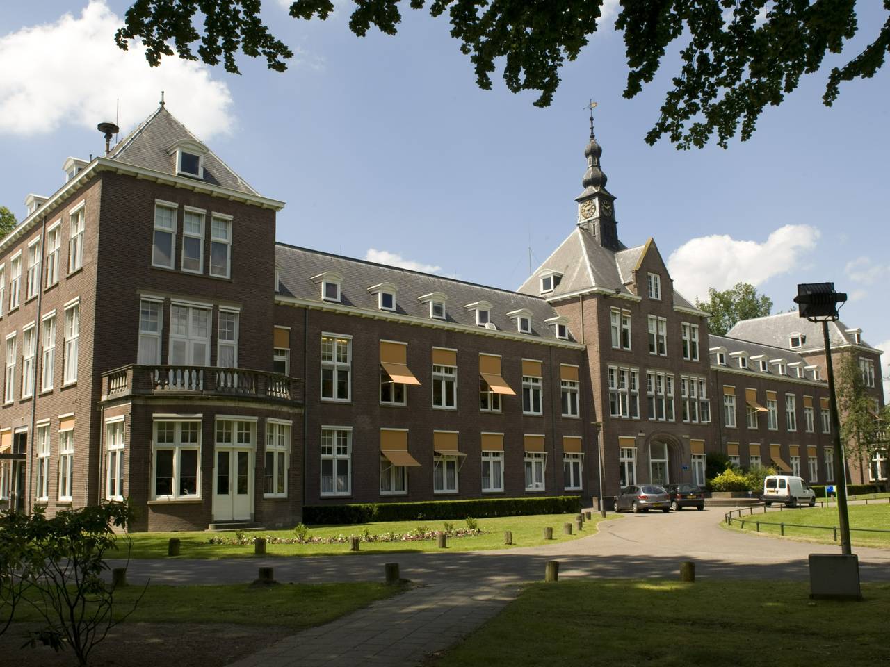 Het hoofdgebouw van GGzE in Eindoven (foto: ANP).