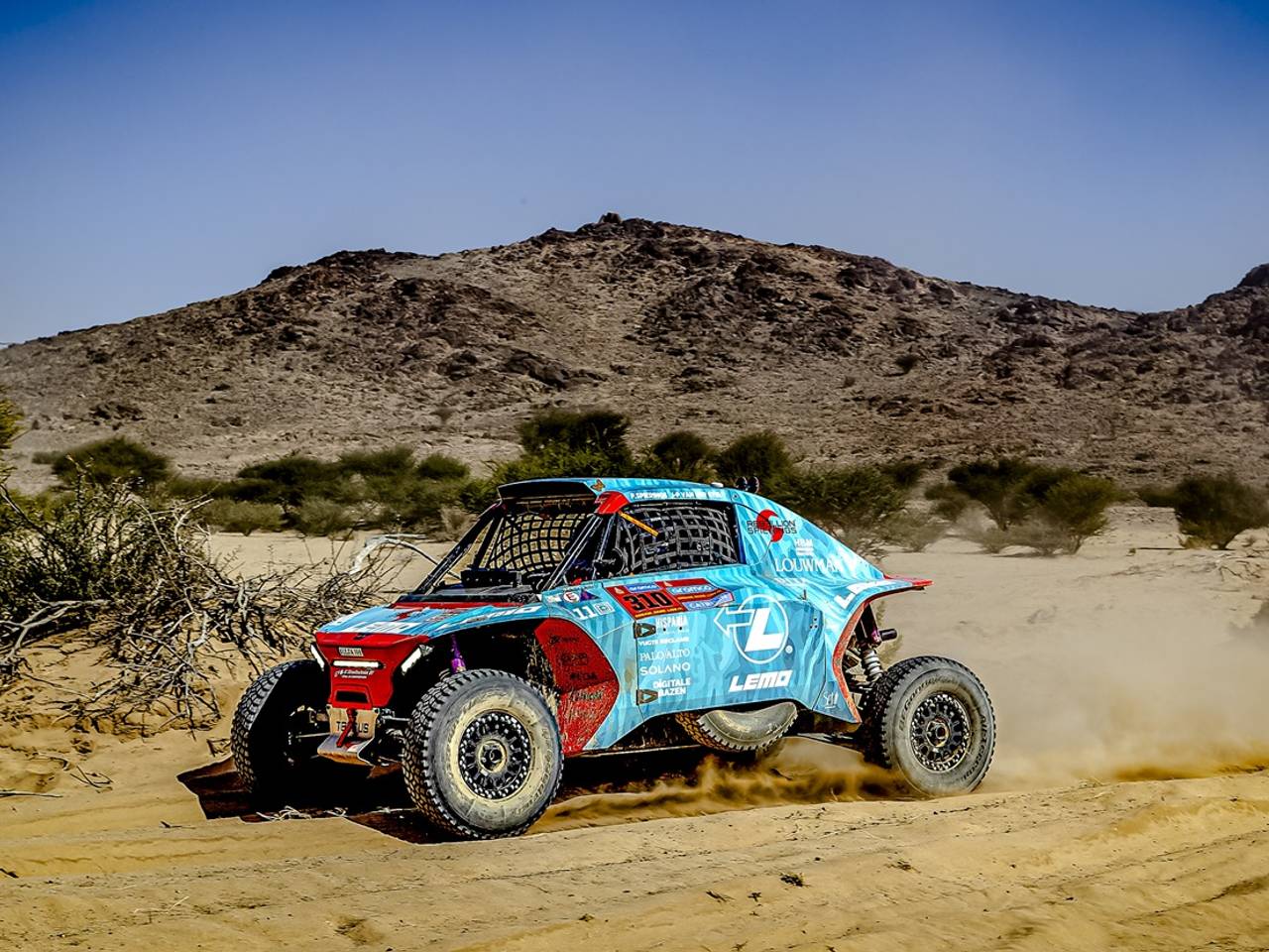 Paul Spierings in zijn buggy (foto: ANP).