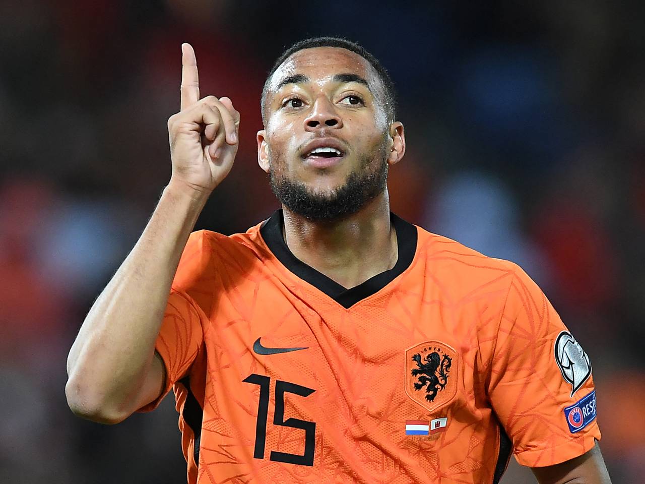 Ossenaar Danjuma in Oranje