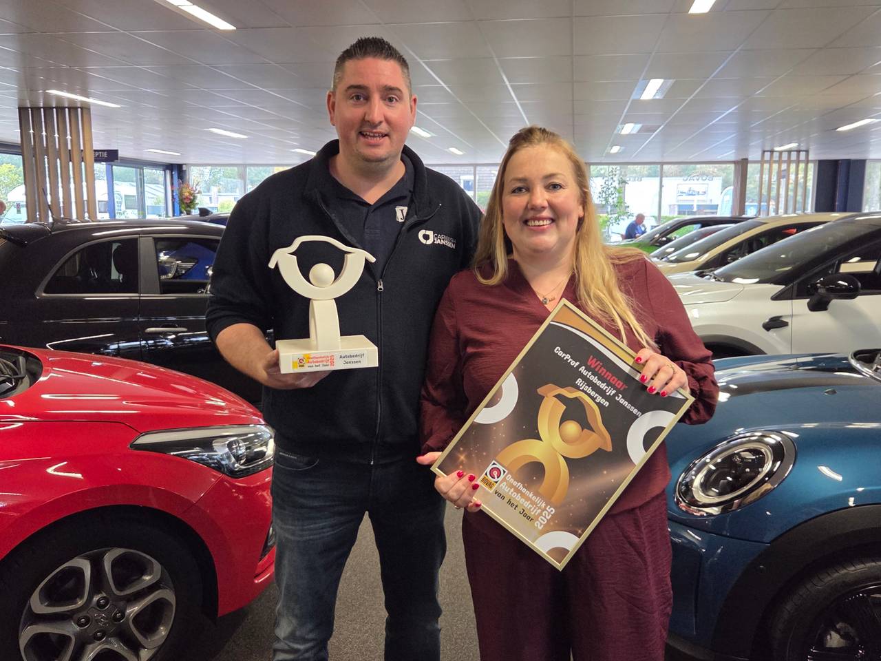 Maikel en Ilse Janssen, eigenaren van de beste autogarage van Nederland (foto: Noël van Hooft).
