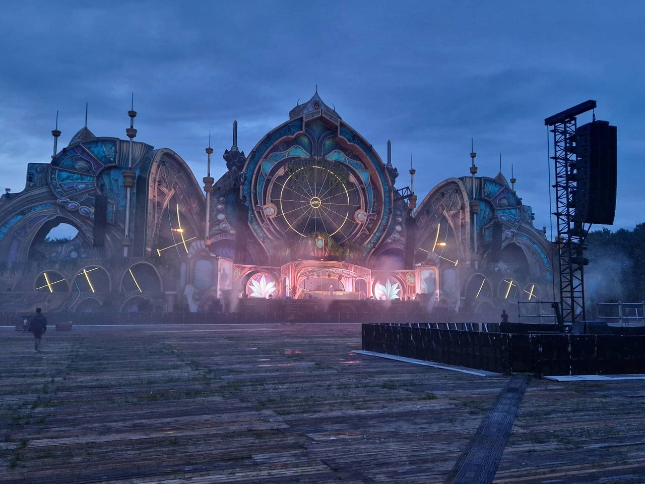 In beeld de eindshow van een weekend Harmony of Hardcore en 7th Sunday in Erp