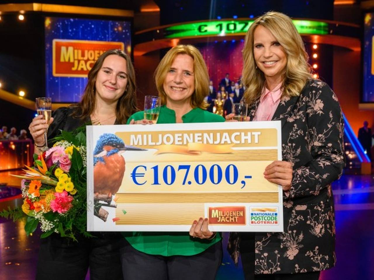 https://api.omroepbrabant.nl/img/f/$width$/$height$/0.5/0.5/bWVkaWEvcHJvZC80MTY1MTQ5LmpwZz9zdj0yMDE5LTA3LTA3JnN0PTIwMjAtMDEtMDFUMDAlM0EwMCUzQTAwWiZzZT0yMDQwLTAxLTAxVDAwJTNBMDAlM0EwMFomc3I9YiZzcD1yJnNpZz0xRHZHN3Q5JTJGSDRQeE1LMVQ1eVd6Smc4b0U3VzRGTkVzTTF1ZmVUUzdJODAlM0Q=