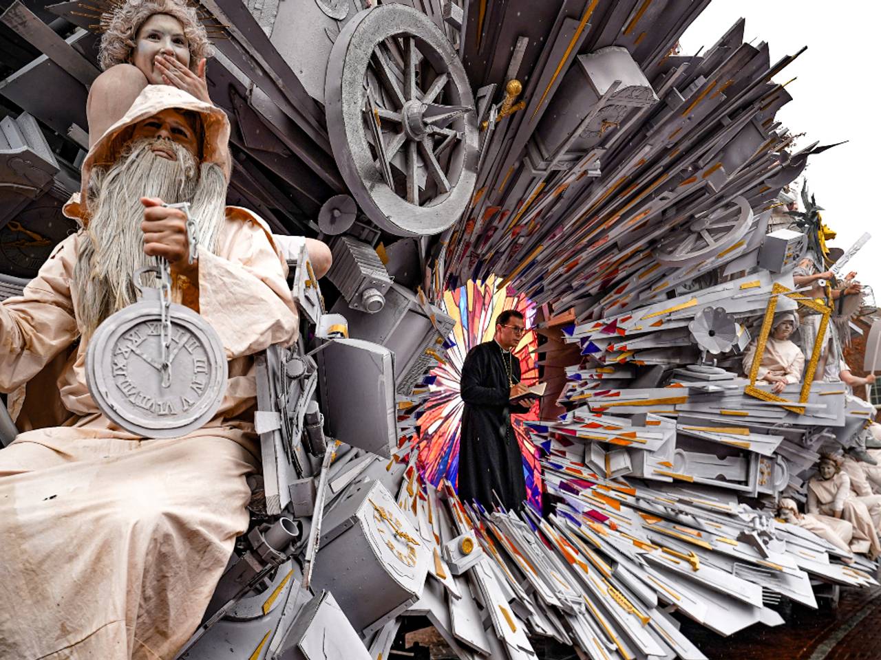 Deze wagen won vorig jaar met de Oerknaltheorie van Vriendenkring De Rijten (foto: Victor Coffa).