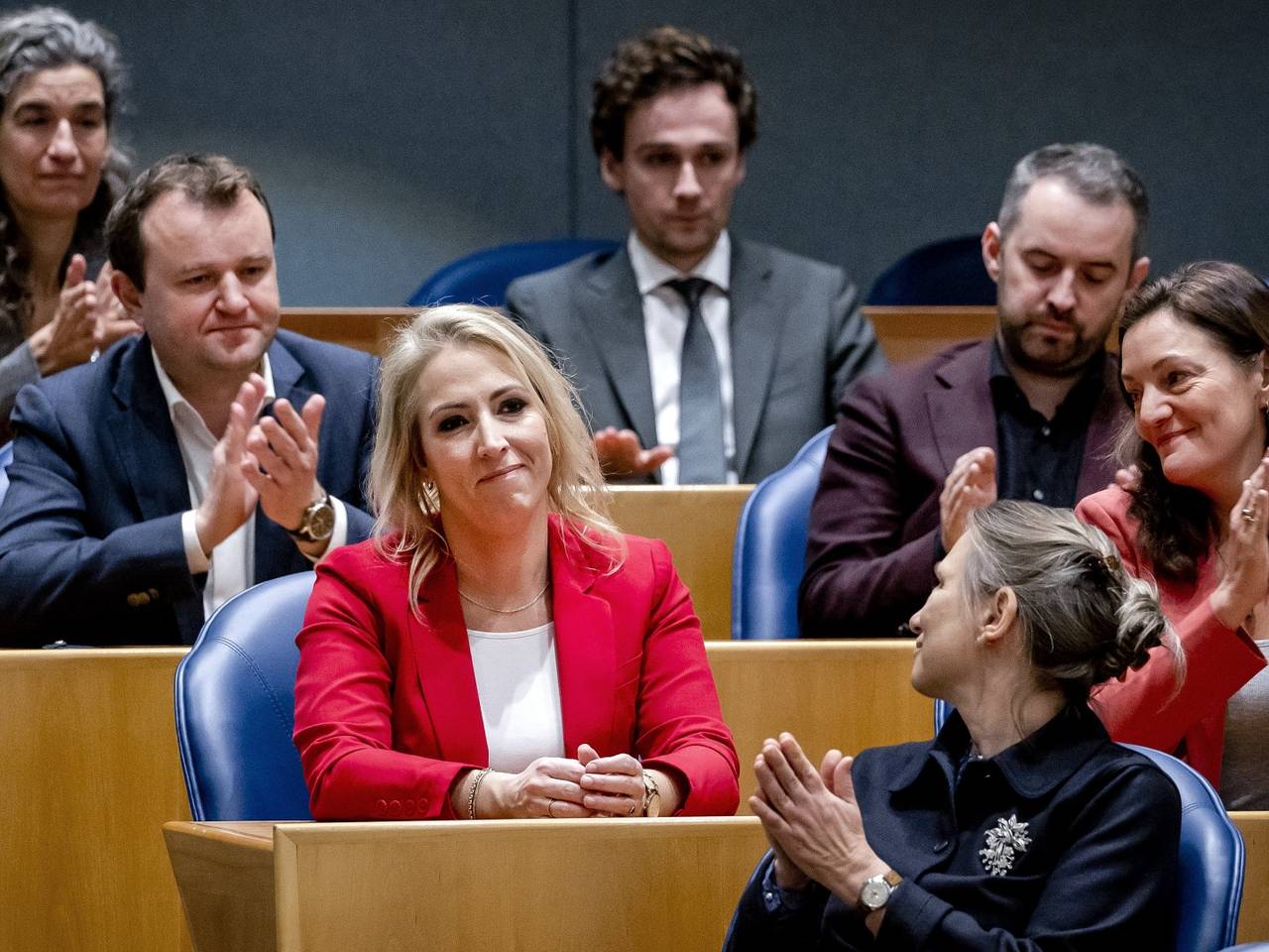https://api.omroepbrabant.nl/img/f/$width$/$height$/0.5/0.5/bWVkaWEvcHJvZC80Mzg2MjYyLmpwZz9zdj0yMDE5LTA3LTA3JnN0PTIwMjAtMDEtMDFUMDAlM0EwMCUzQTAwWiZzZT0yMDQwLTAxLTAxVDAwJTNBMDAlM0EwMFomc3I9YiZzcD1yJnNpZz0lMkZYb3hYdHV4MjBWRlJSQko4U0JPR3JRSXcyd3U4WXduZEoxSFE3MGolMkZ4VSUzRA==